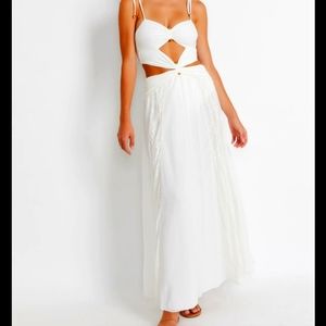 *** Final sale*** PatBo cutout white maxi beach dress 2022 collection